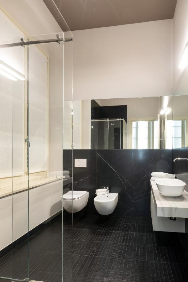 Salina Luxury Suites Parma Dış mekan fotoğraf