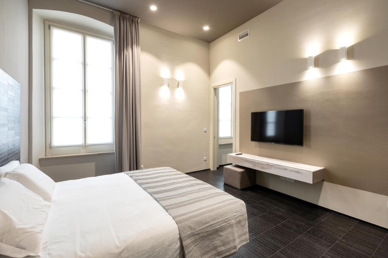 Salina Luxury Suites Parma Dış mekan fotoğraf