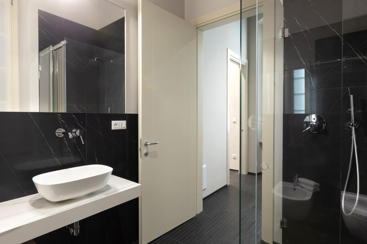 Salina Luxury Suites Parma Dış mekan fotoğraf